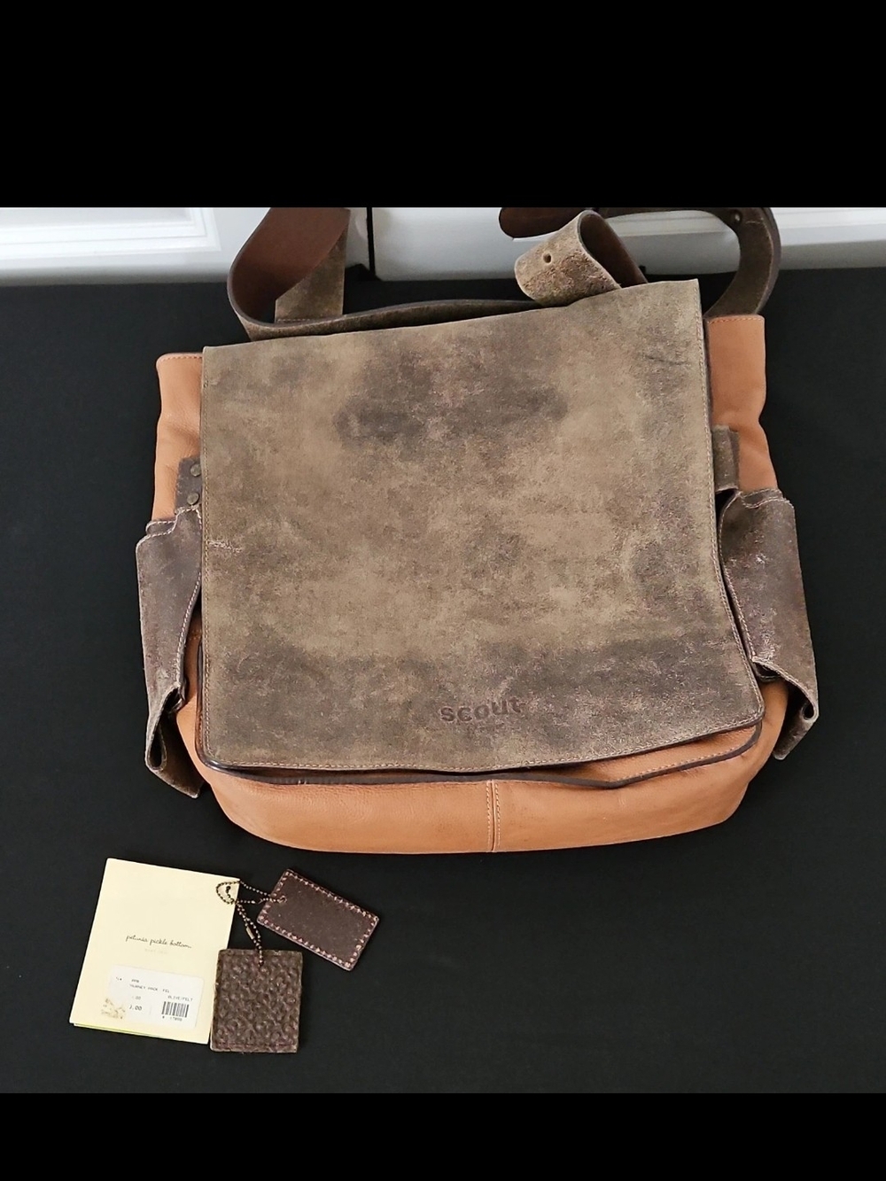 Petunia Pickle Bottom Leather Scout Brown Journey Messenger Bag Adjustable Strap